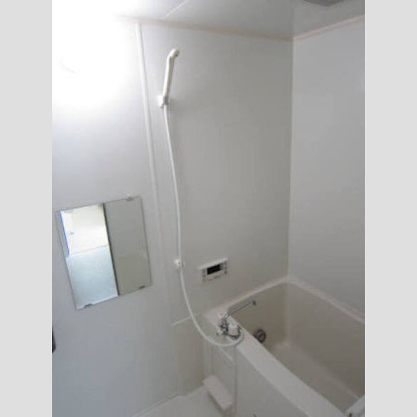 バス (追い焚き給湯付浴室)