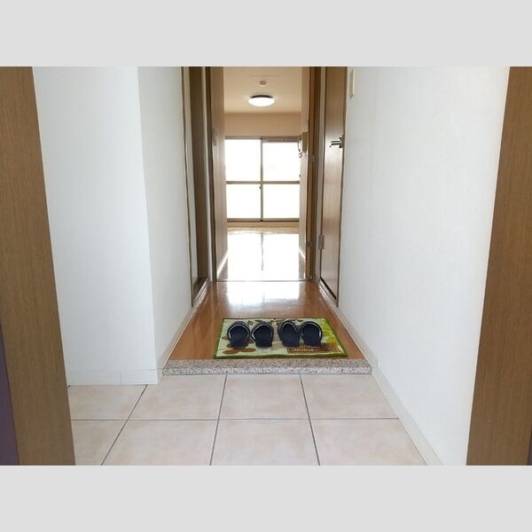 玄関 (玄関)