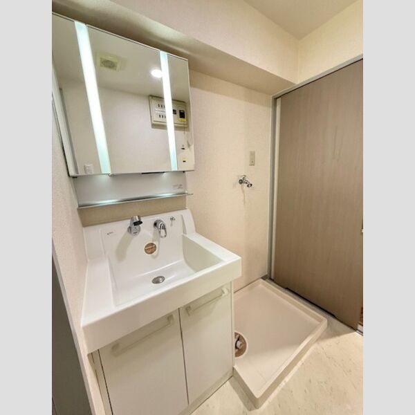 洗面所 (洗面室)