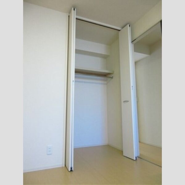 収納 (クローゼット)