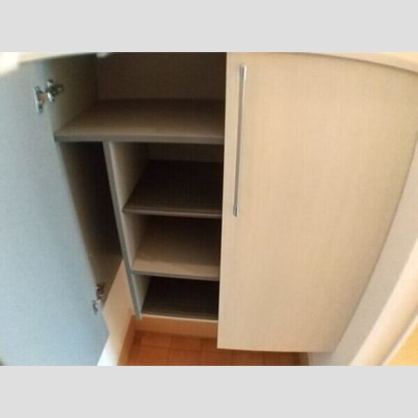 玄関 (シューズボックス)