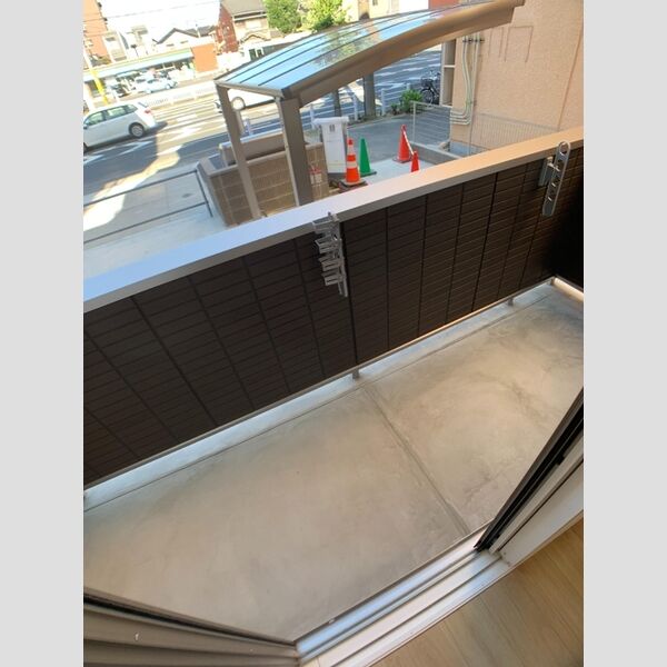 バルコニー・ベランダ (バルコニー)