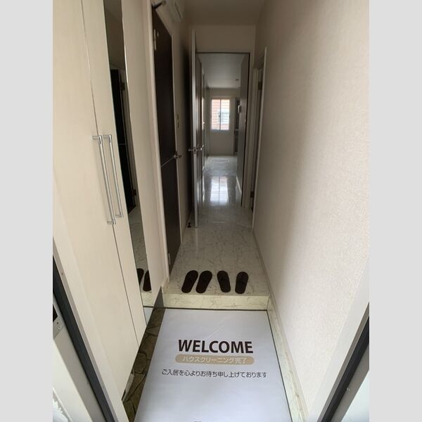 玄関 (玄関)