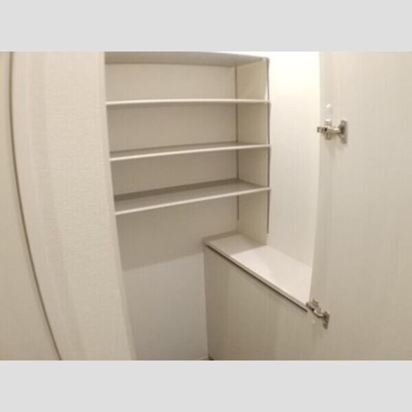 玄関 (シューズクローク)