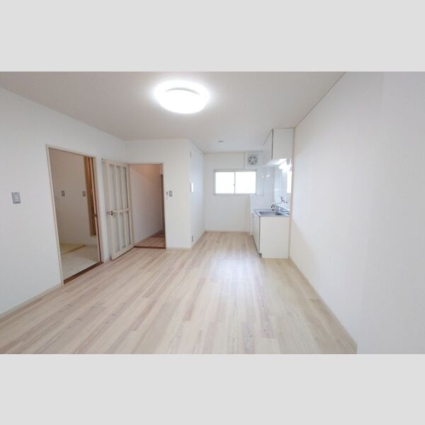 居室・リビング (DK)