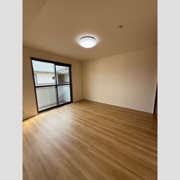 その他 (南洋室)