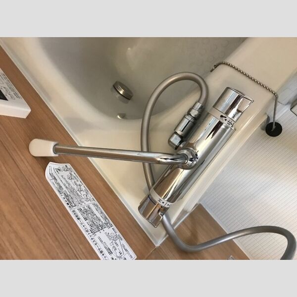 バス