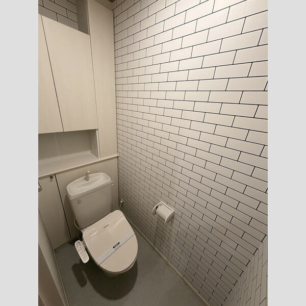 トイレ (WC)