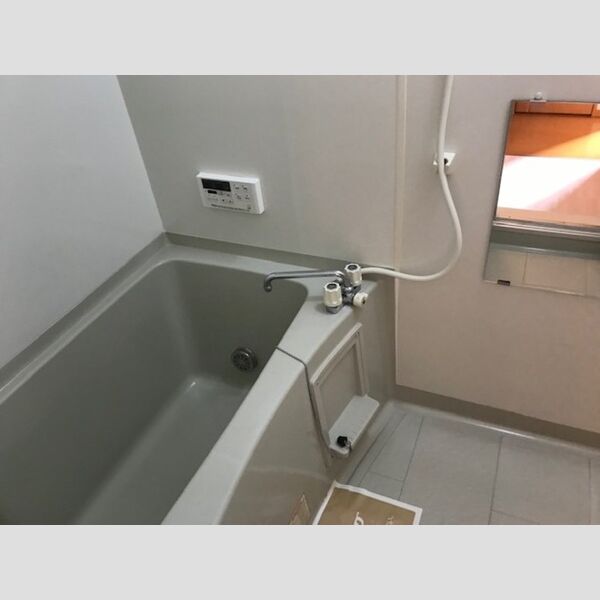 バス (浴室)