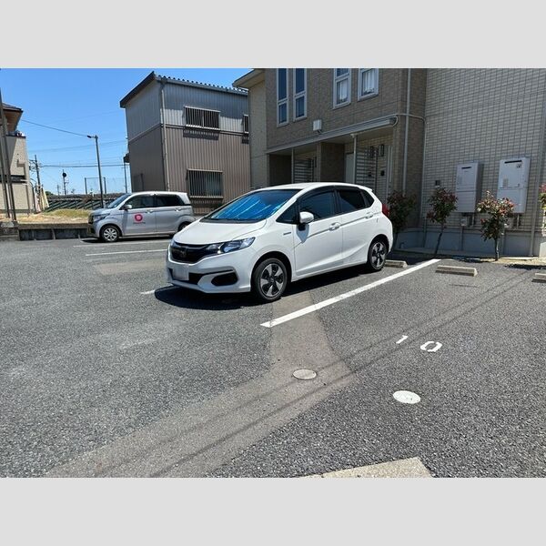 駐車場 (駐車場)