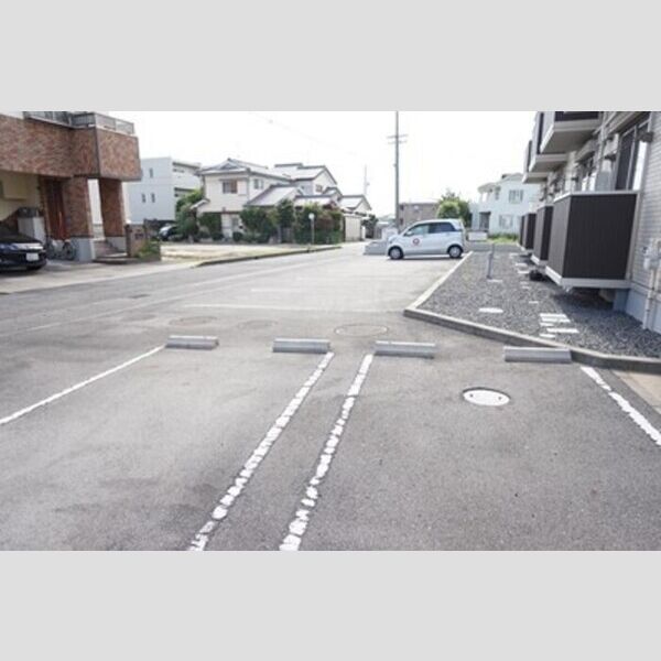 駐車場 (駐車場)