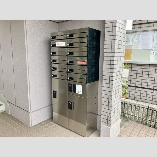 現地周辺 (宅配ボックス)