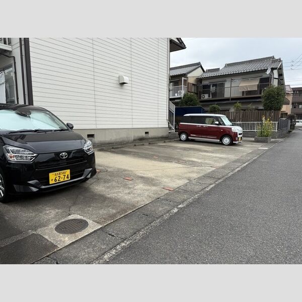 駐車場 (駐車場)
