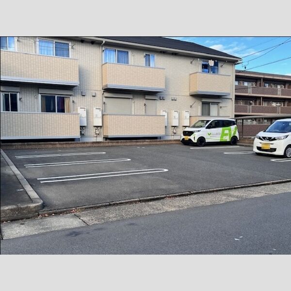 駐車場 (駐車場)