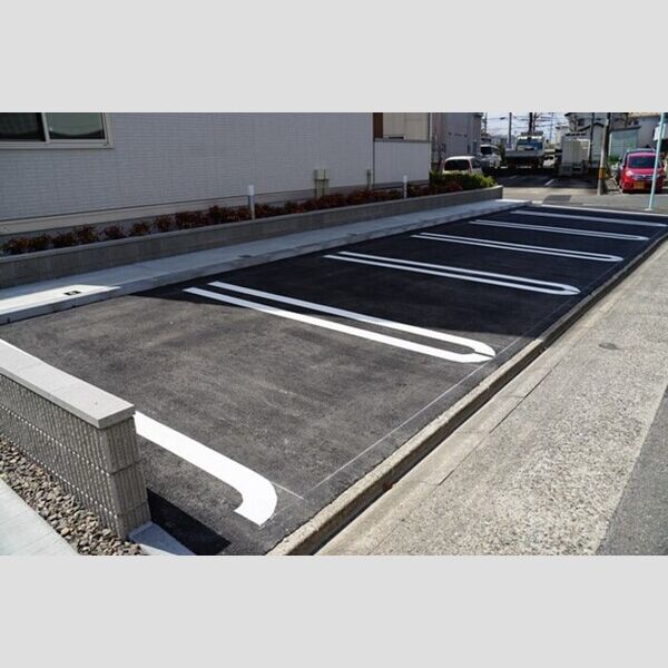 駐車場 (駐車場)