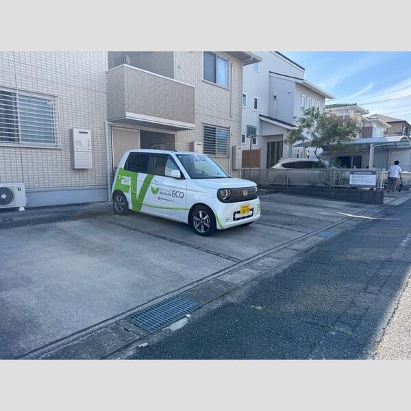 駐車場 (駐車場)