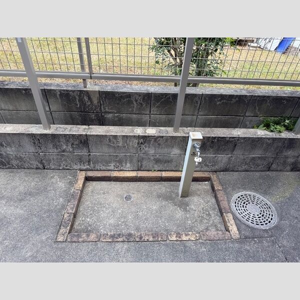 現地周辺 (立水栓)