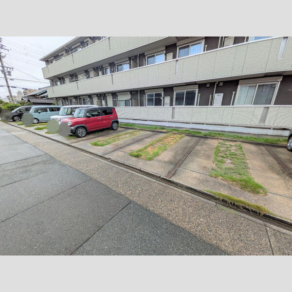 駐車場 (駐車場)