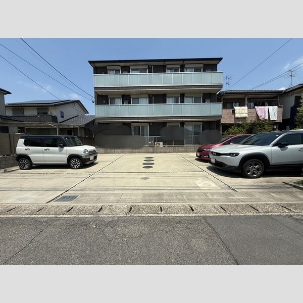 駐車場 (駐車場)