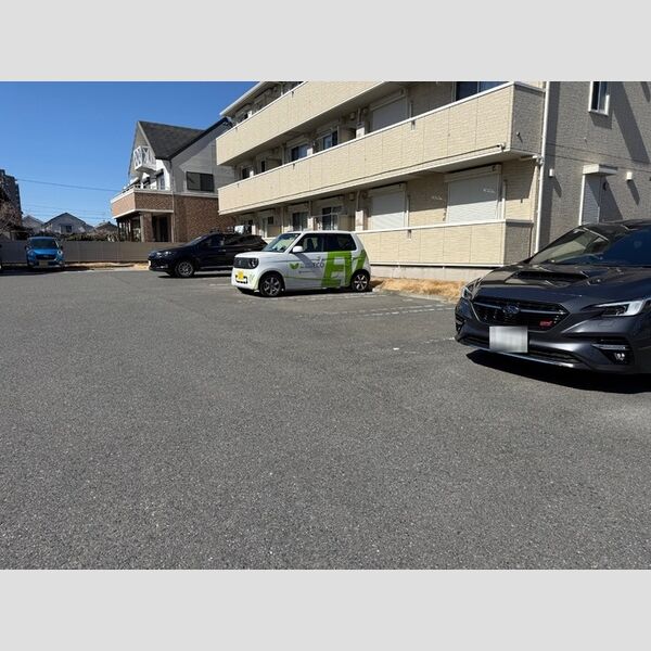 駐車場 (駐車場)
