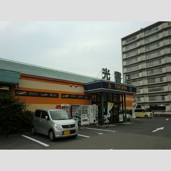 現地周辺 (光書店TSUTAYA高畑店)