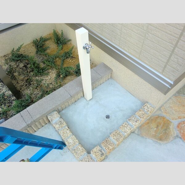 現地周辺 (共用部水栓)