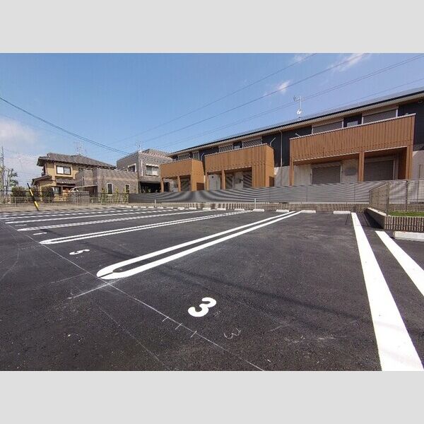 駐車場 (駐車場)