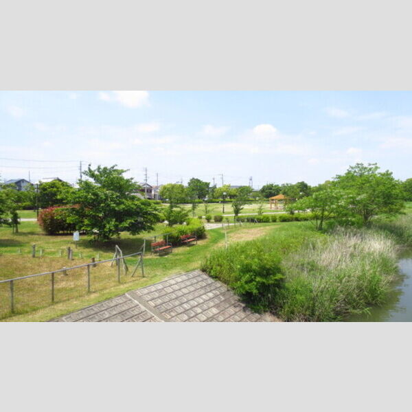現地周辺 (冨田公園 徒歩3分(240m))