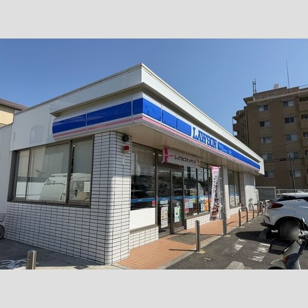 現地周辺 (ローソン中川的場町店)