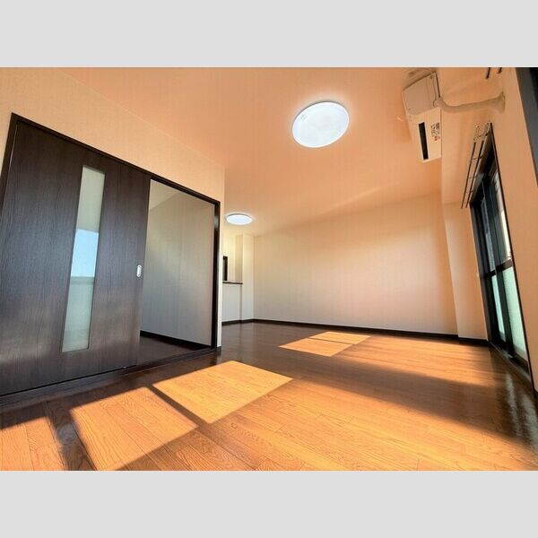 居室・リビング (LDK)