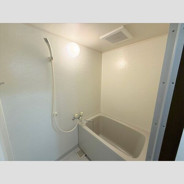 バス (浴室)