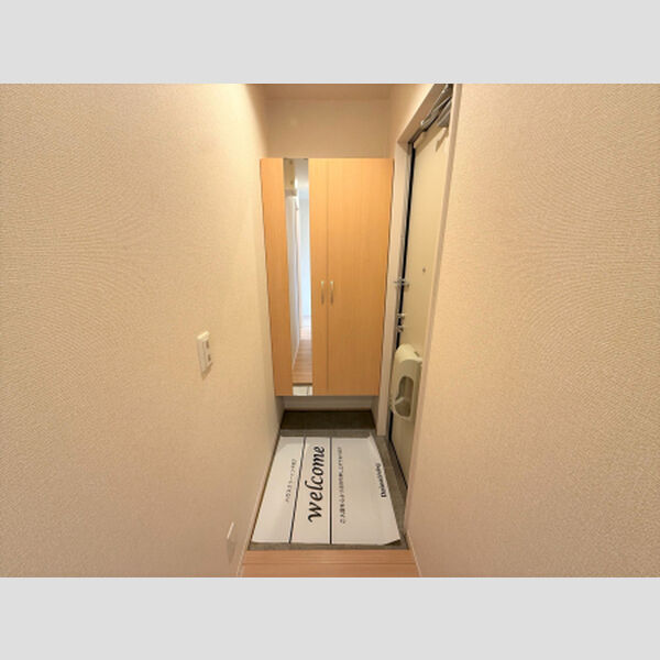 玄関 (玄関)