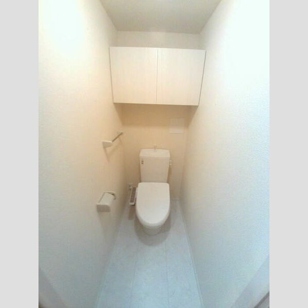 トイレ (温水洗浄暖房便座)