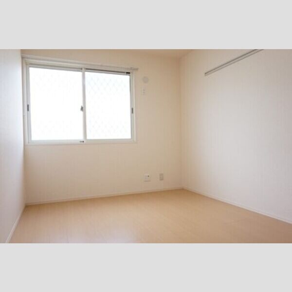 その他 (北側洋室②)