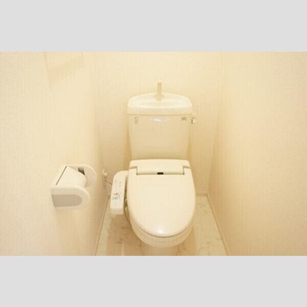 トイレ (温水洗浄暖房便座)