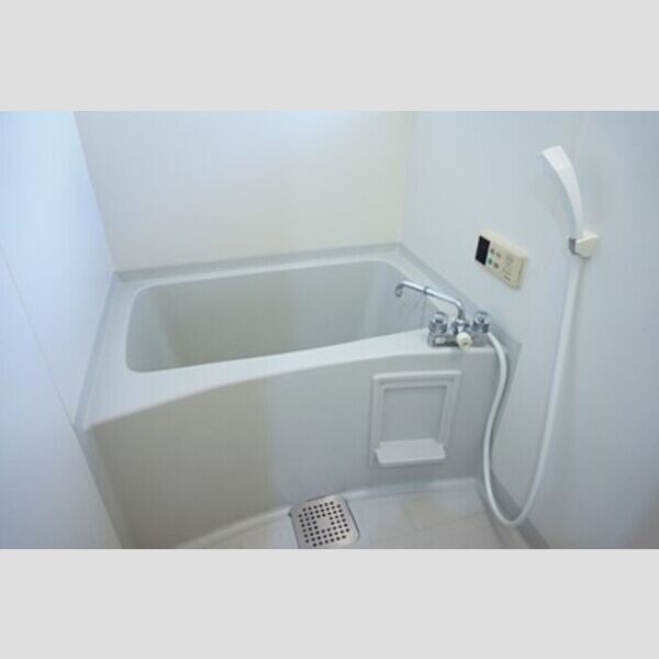 バス (ユニットバス)