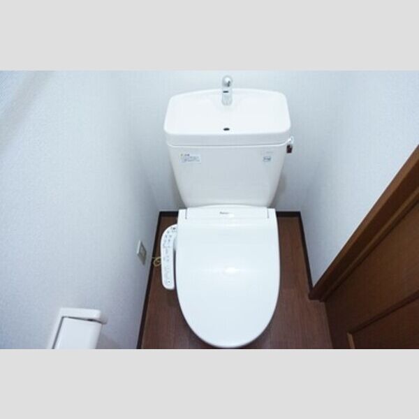 トイレ (温水洗浄暖房便座)