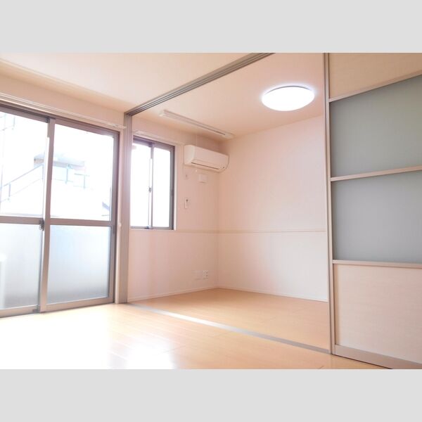 居室・リビング (洋室)