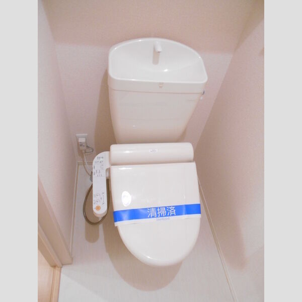 トイレ (温水洗浄暖房便座)