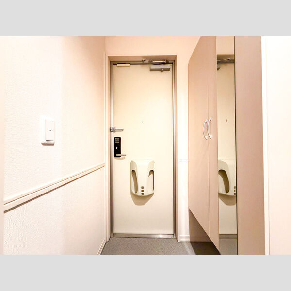 玄関 (玄関)