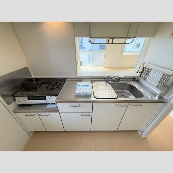 キッチン (ガスコンロ付き)