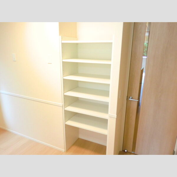 収納 (キッチン棚)