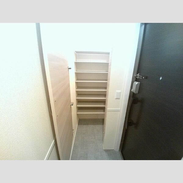 収納 (シューズボックス)