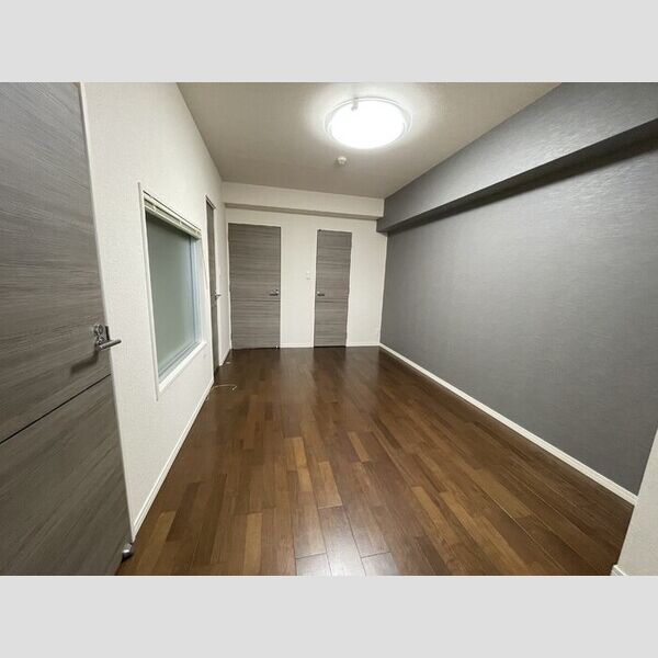 その他 (北側洋室)