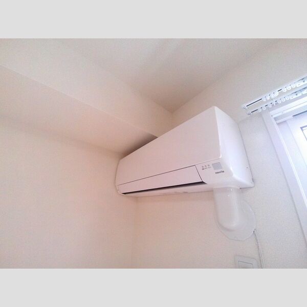 その他設備 (エアコン)