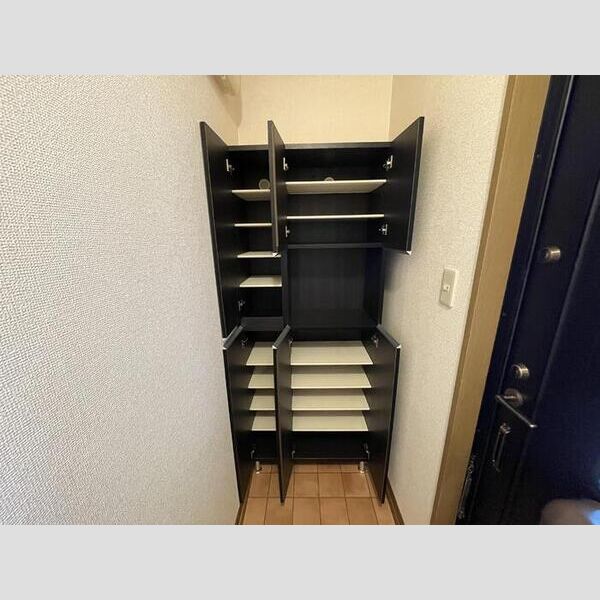 収納 (シューズボックス)