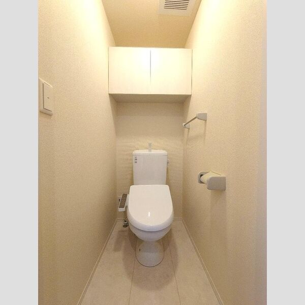 トイレ (温水洗浄暖房便座)