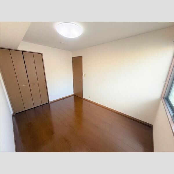 その他 (東側洋室)