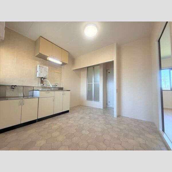 居室・リビング (キッチン)