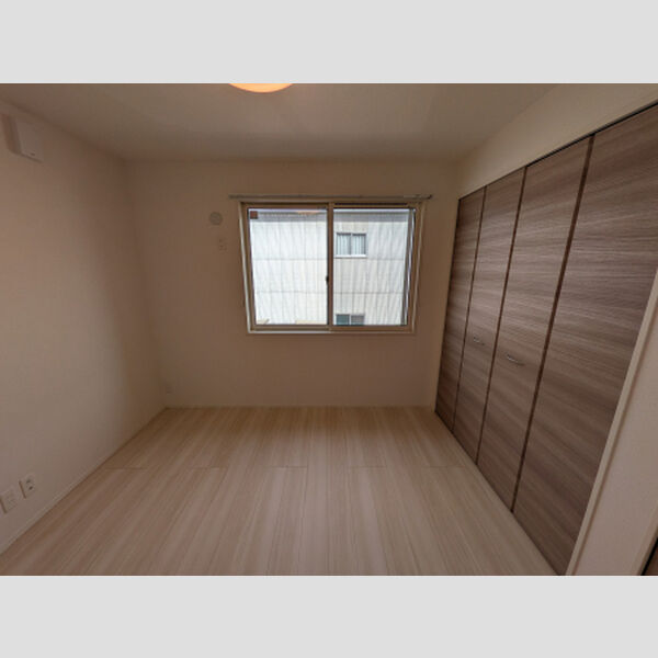 その他 (洋室)